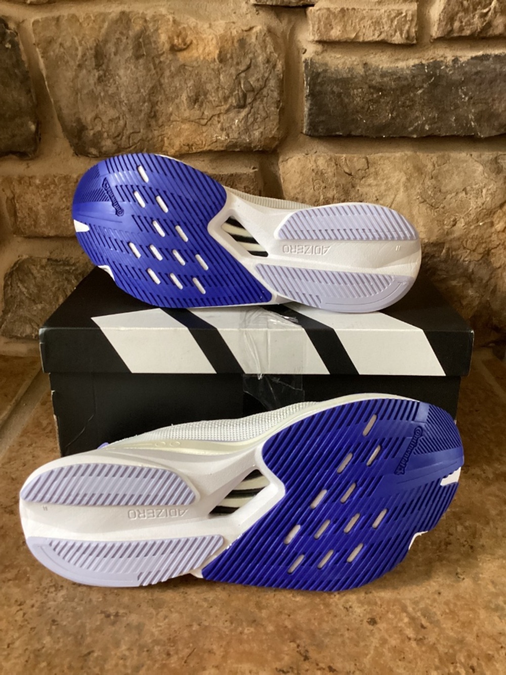 Adidas Adizero Boston Women 8 Cloud White Lucid Blue Cobalt Blue JI4479 NIB - Picture 3 of 9